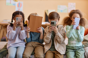 Ancora su smartphone e minori 
